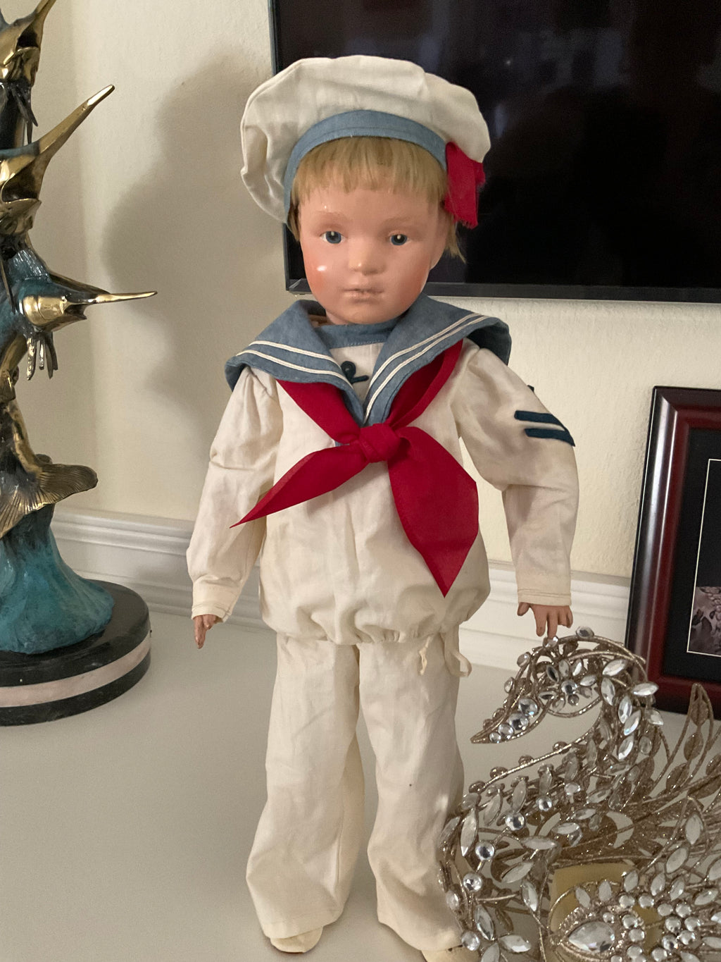 19/405  Schoenhut Sailor Boy Doll