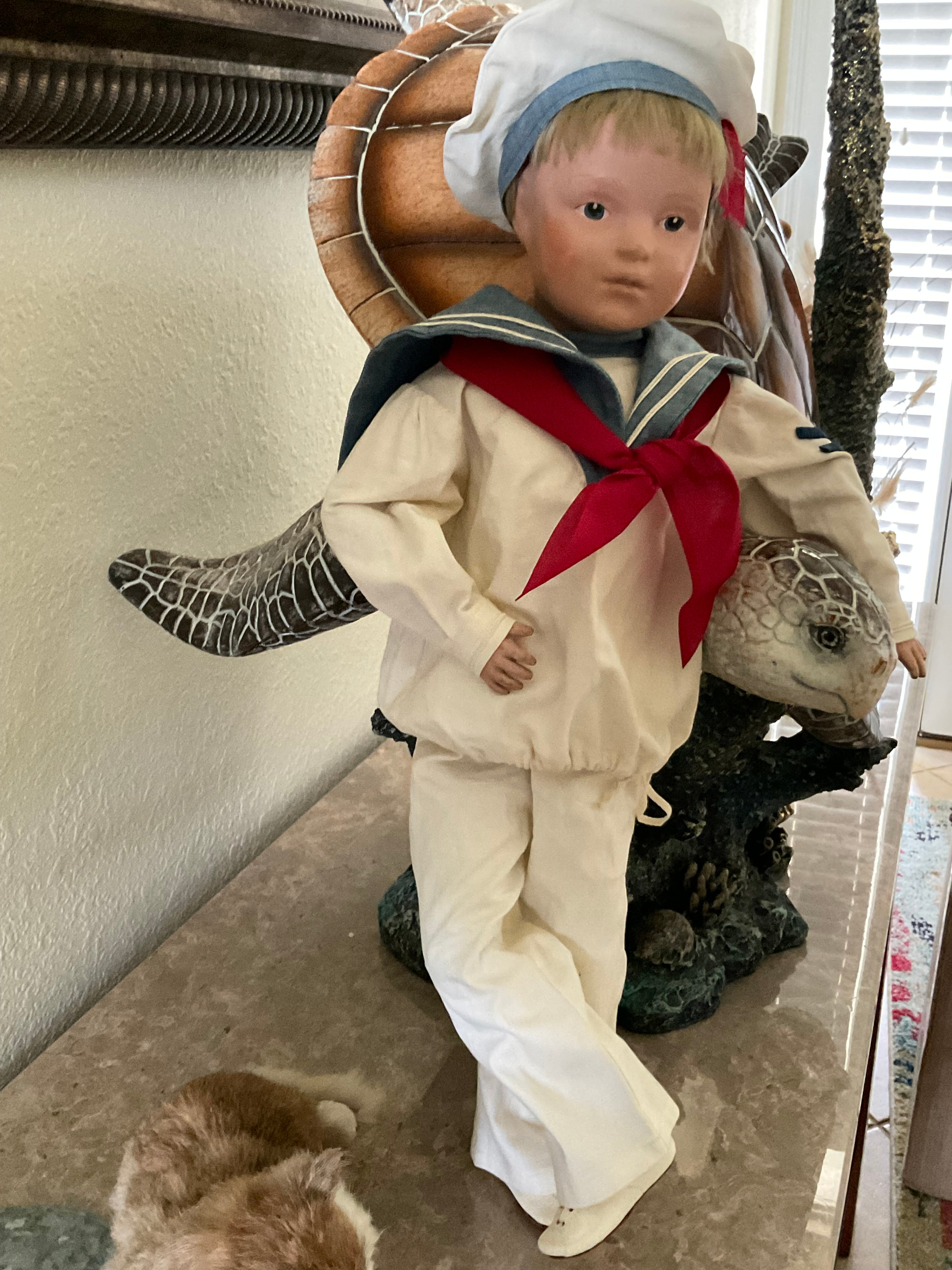 19/405  Schoenhut Sailor Boy Doll