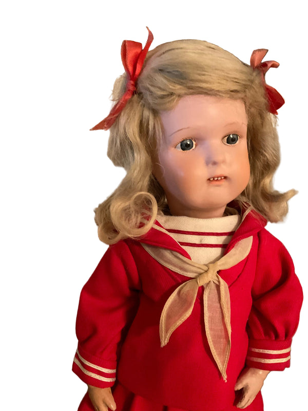 17” Schoenhut Miss Dolly w/Carved Teeth