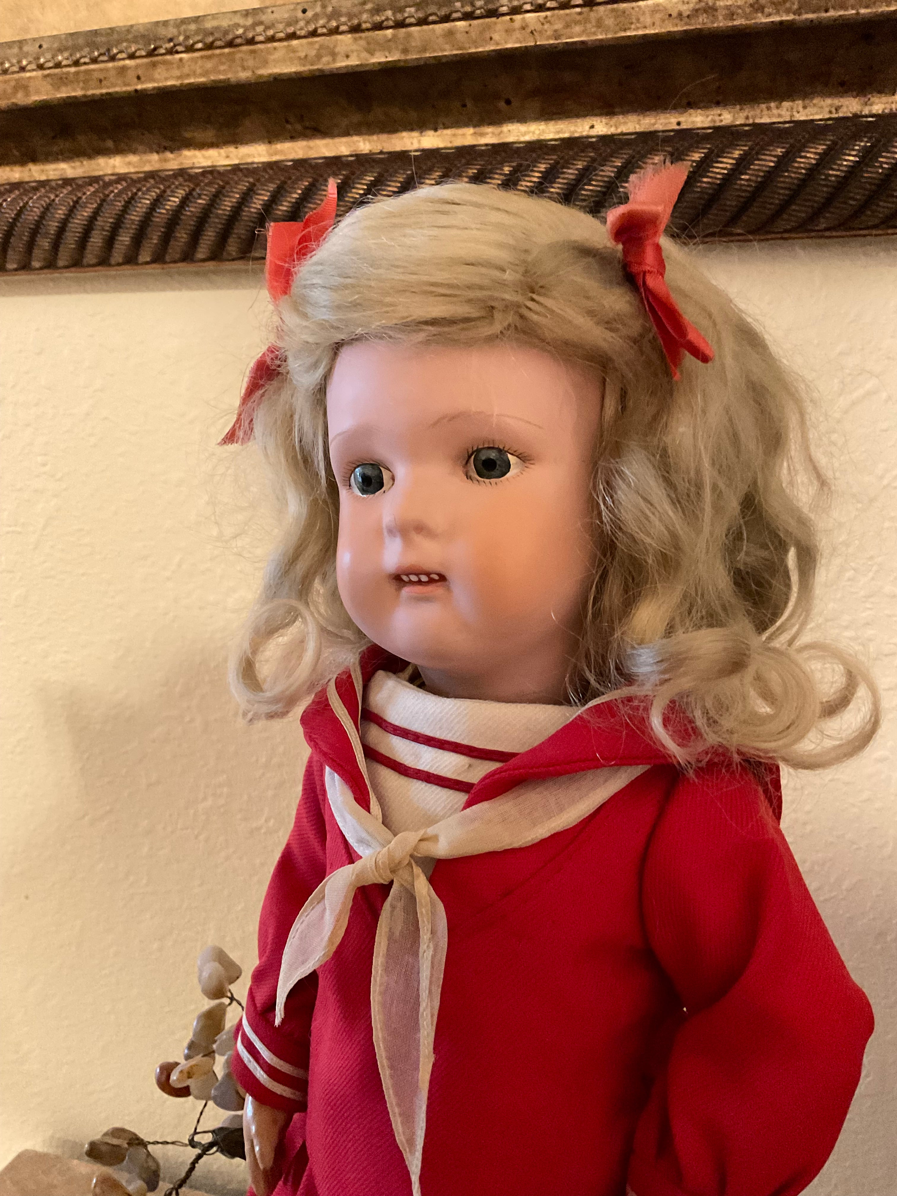 17” Schoenhut Miss Dolly w/Carved Teeth