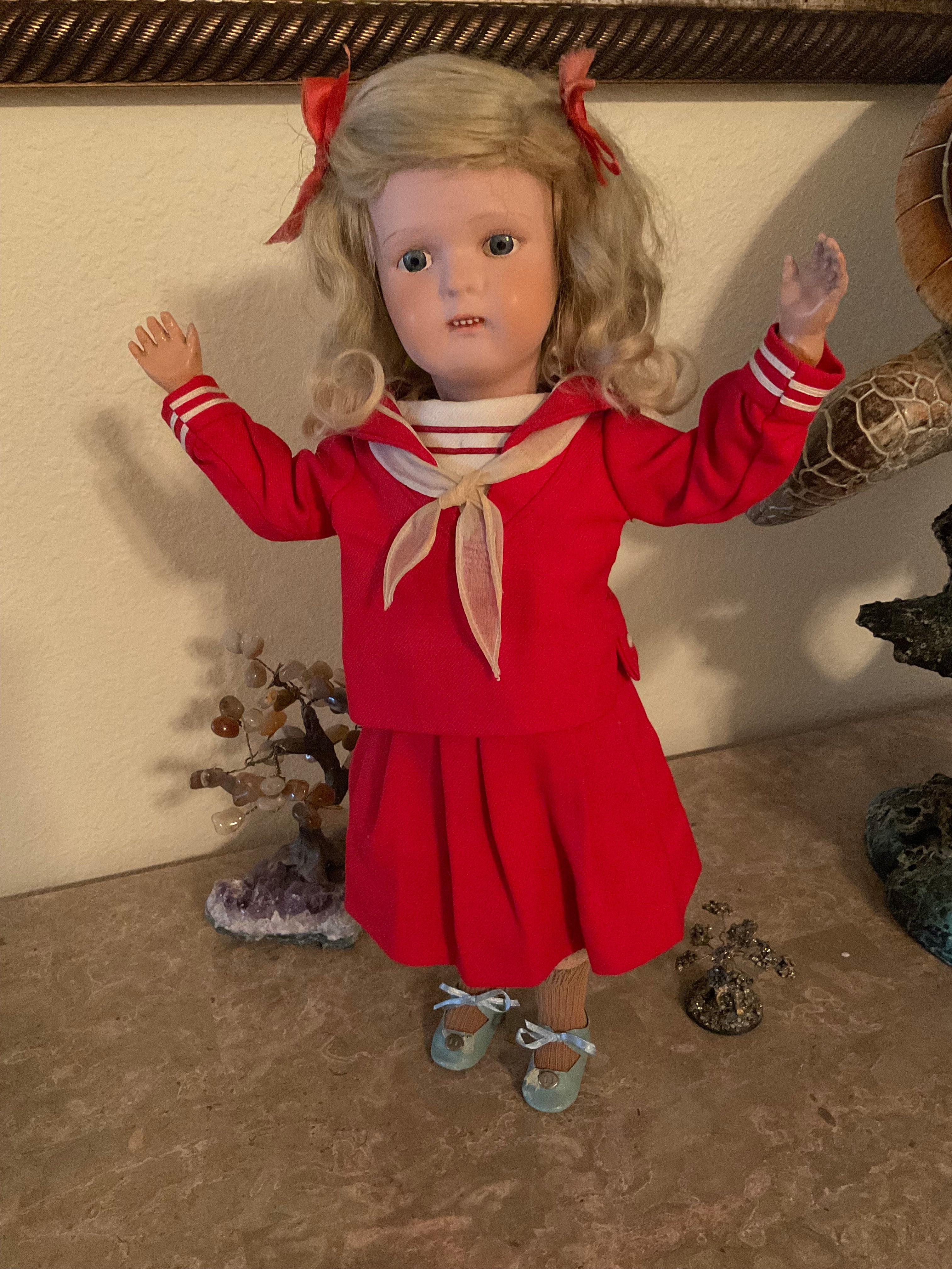 17” Schoenhut Miss Dolly w/Carved Teeth